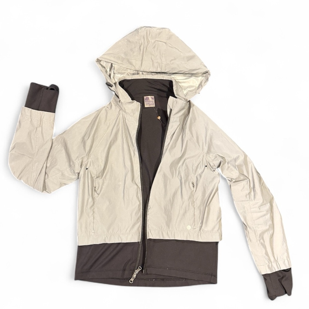 Women’s Silver Reflective Running Jacket - image 1
